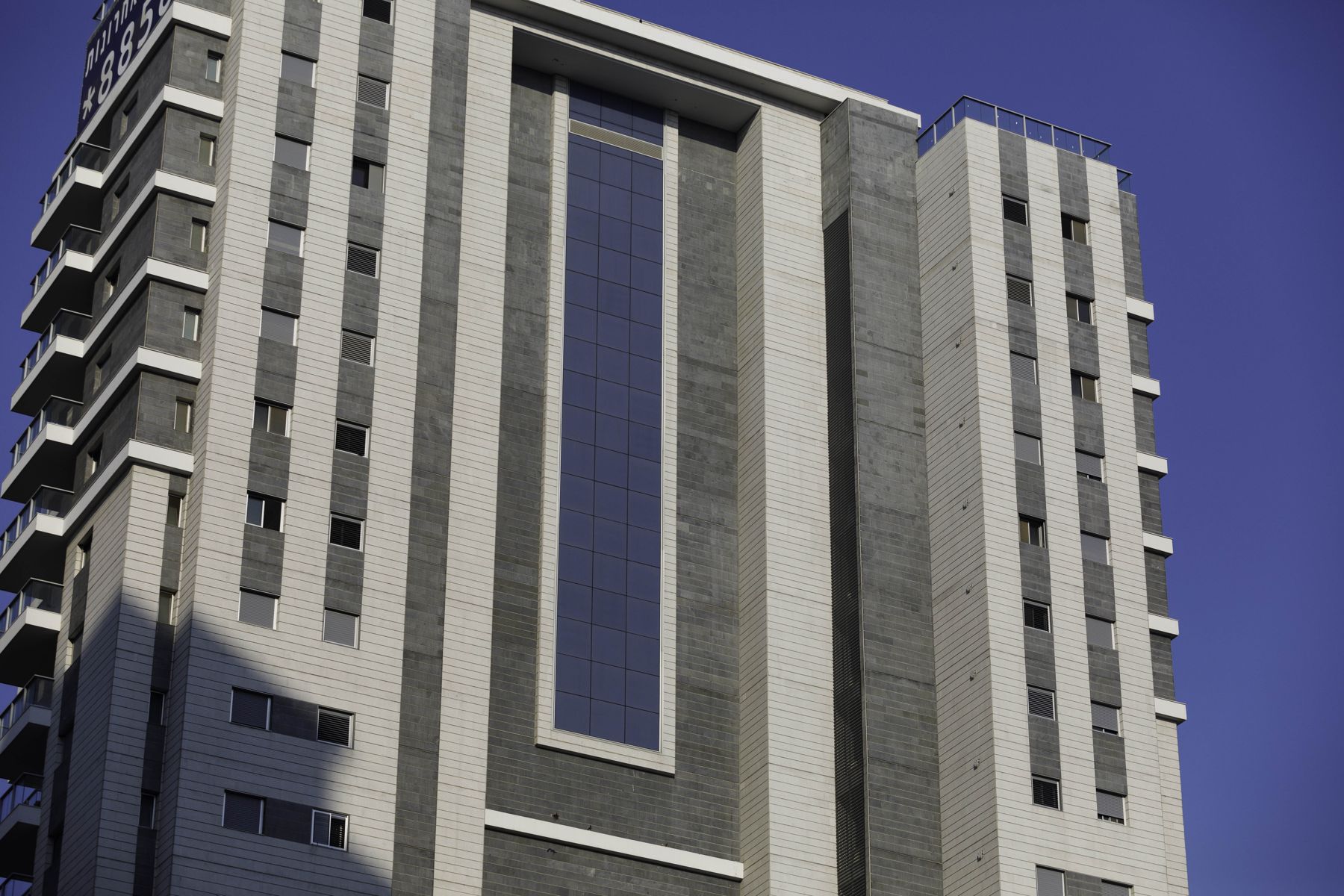 Solid Aluminum Plate Cladding system